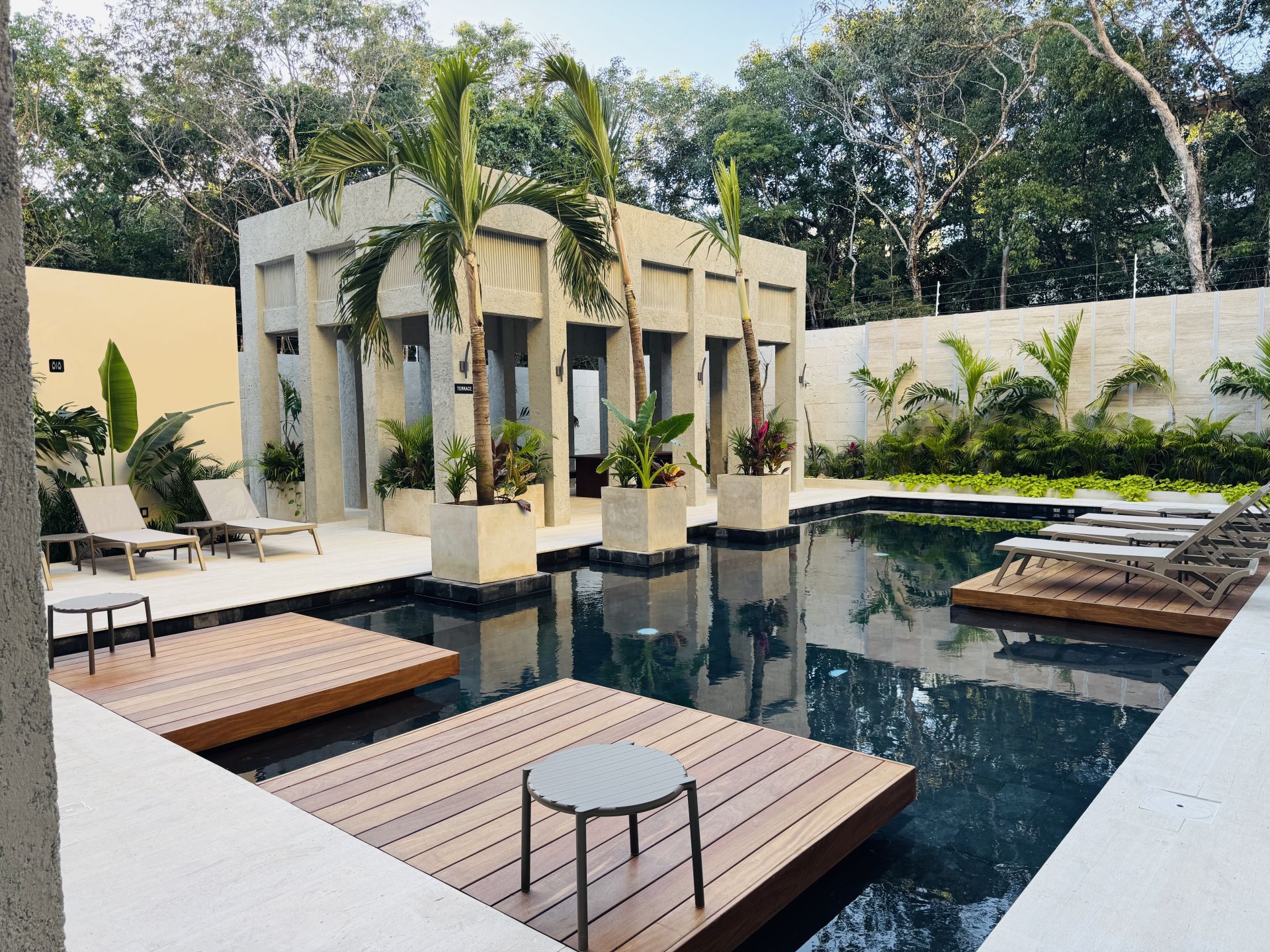 Pool view of Constelada Star Living