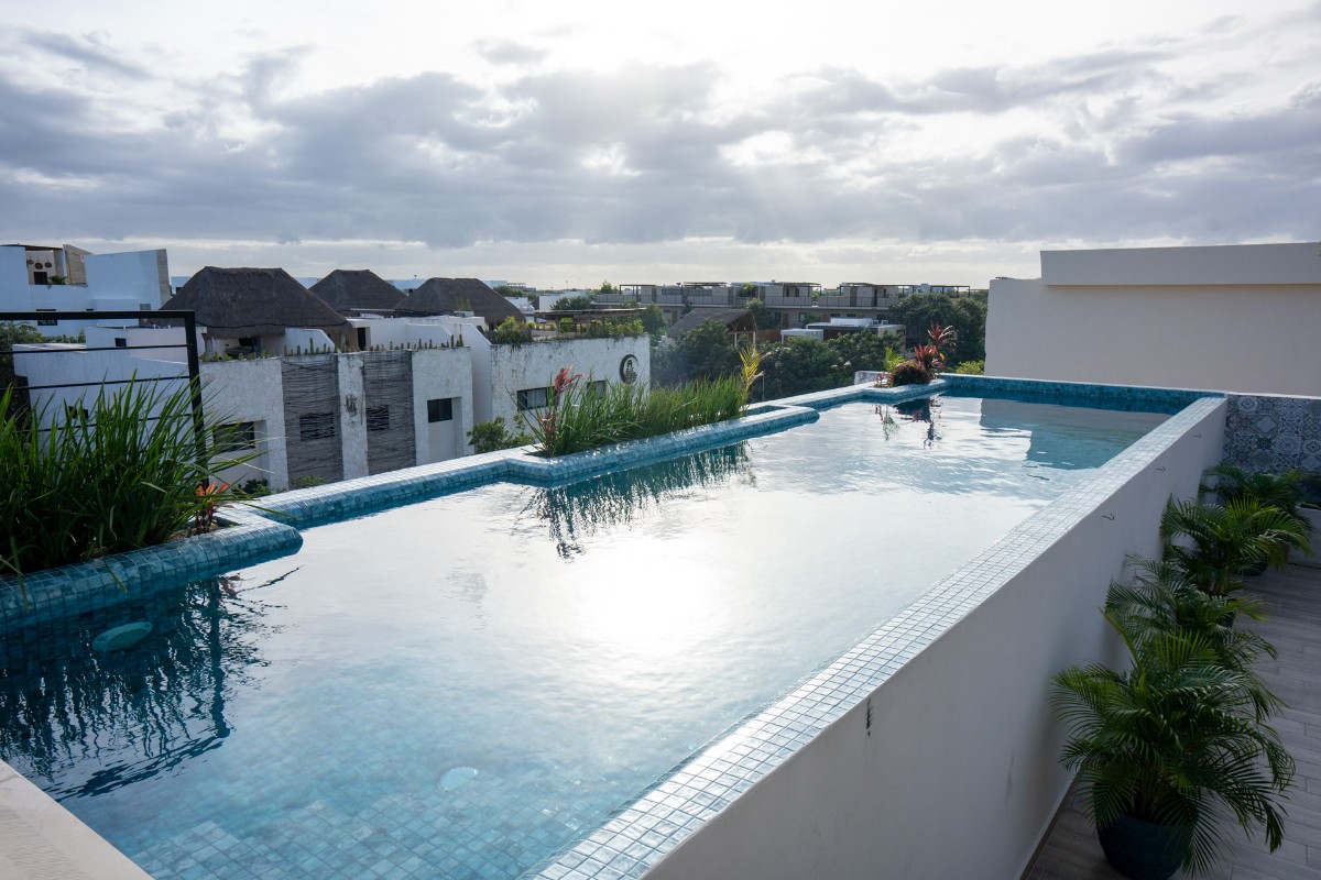 1746